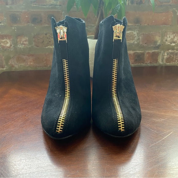 Zara High Heel Booties Black Suede Gold Zipper Front Women's Size 38 (US 7.5) - Picture 3 of 9